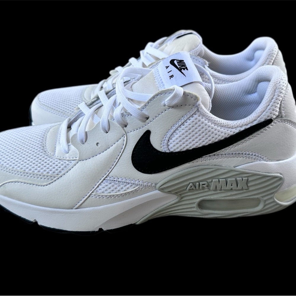Nike Air Max White and Black Women's Shoes